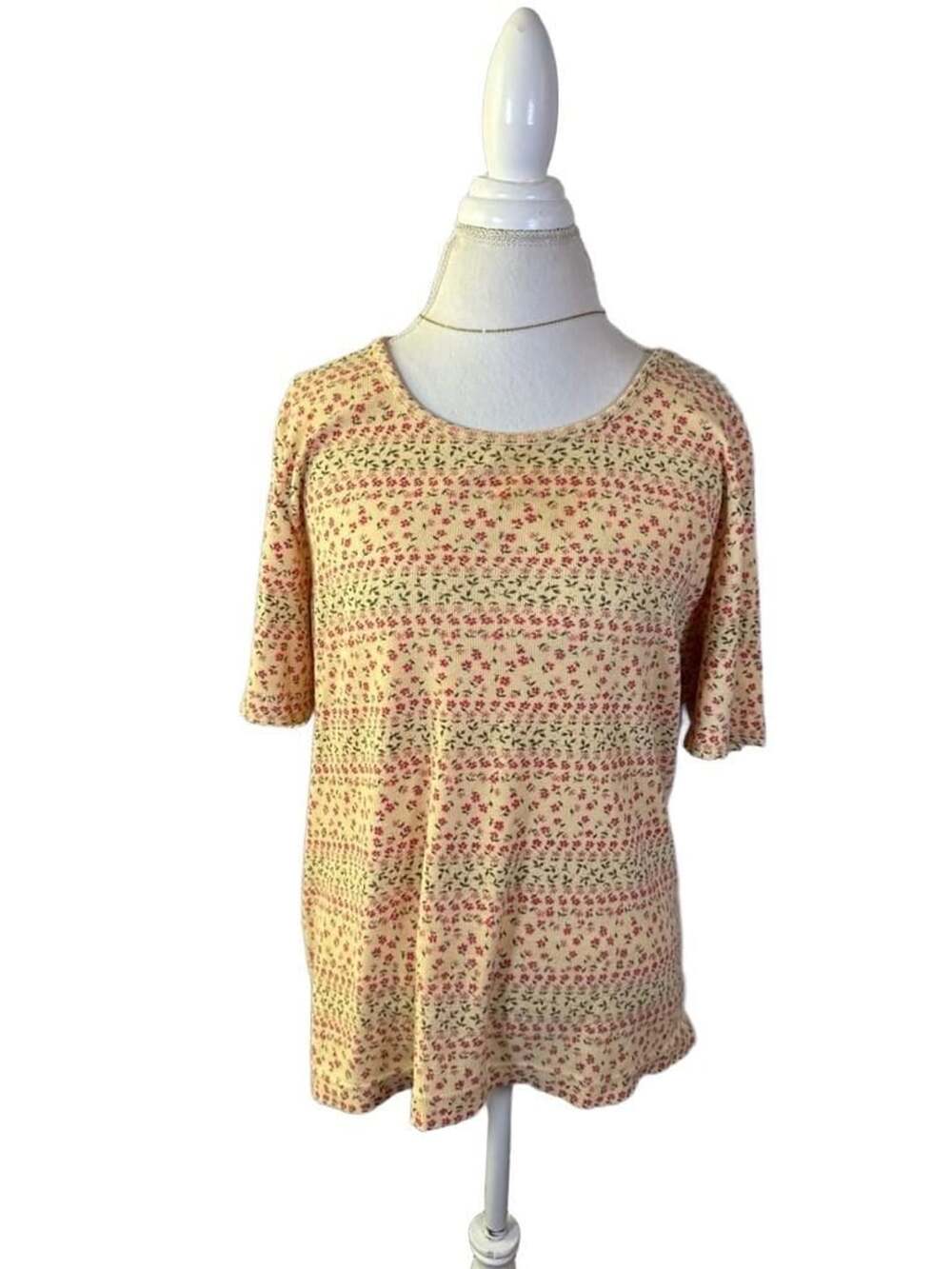 White Stag Stretch Woman Yellow Floral Ribbed Short Sleeve Top Size 18W/20W